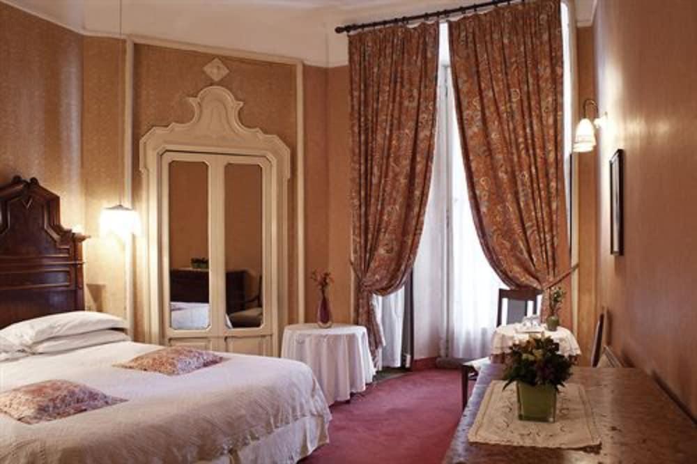Antica Locanda Solferino Milan Bagian luar foto
