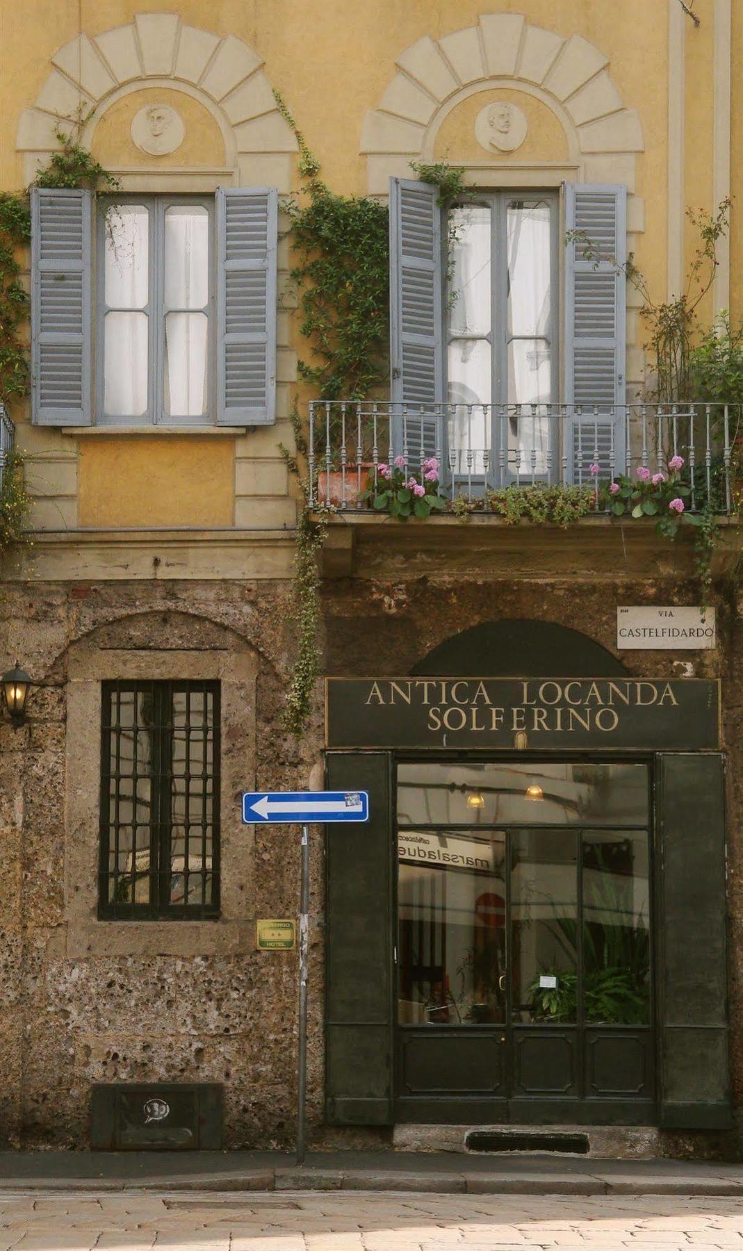 Antica Locanda Solferino Milan Bagian luar foto